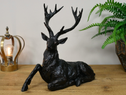 Laying Stag (11157)