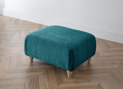 Model 02 - Footstool Manhattan