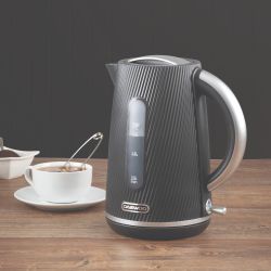 Cascade 1.7L 3KW Kettle - Black